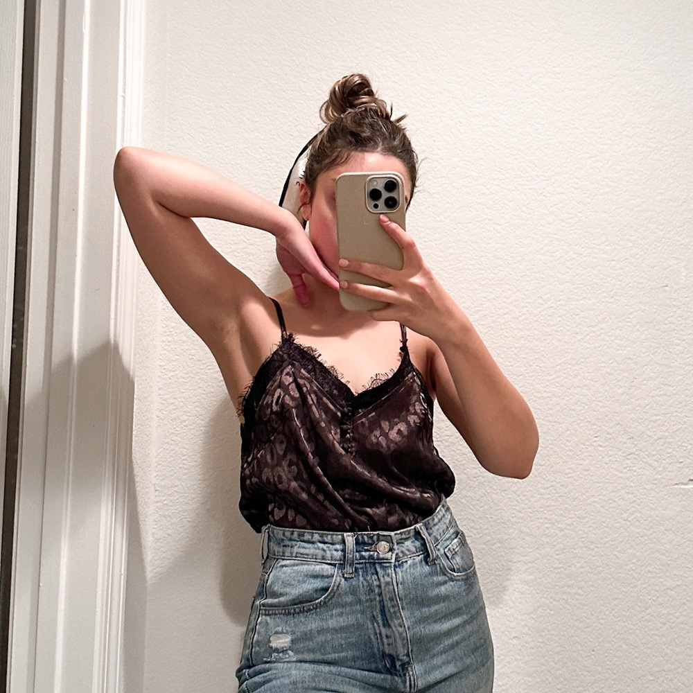 Casual sexy black satin Top, size small